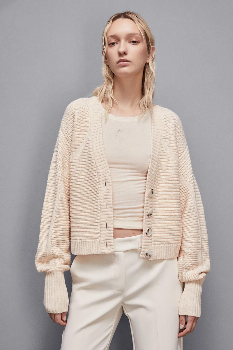 CC 21374 CARDIGAN CROP CU DECOLTEU IN V PATRIZIA PEPE CREM G1.jpg